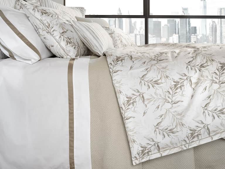 Natura Fitted Sheet image