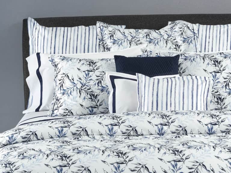 Natura Fitted Sheet image