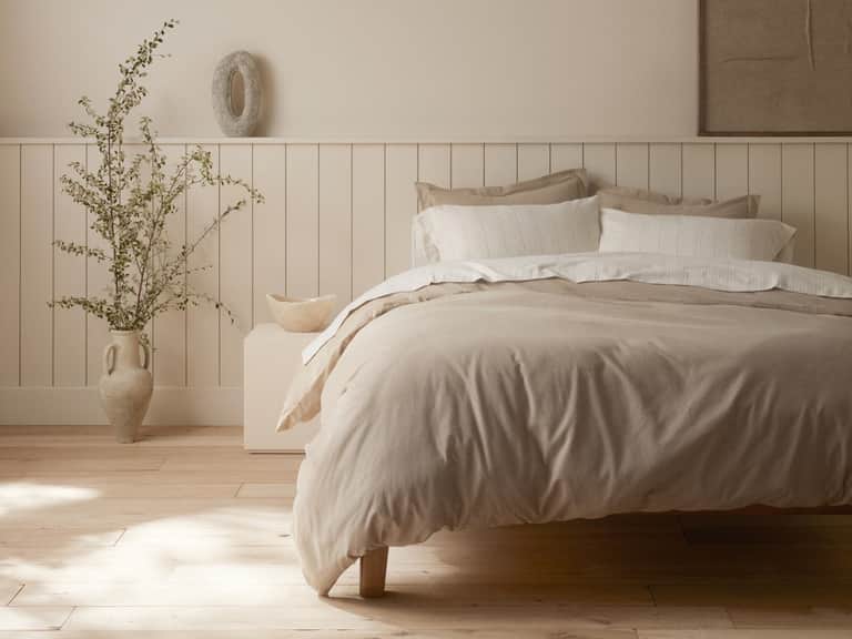 Cloud Brushed&trade; Organic Flannel Sheet Set image