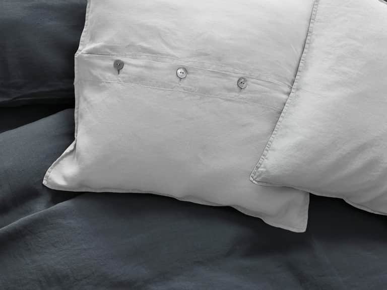 Rem Cushions Set image