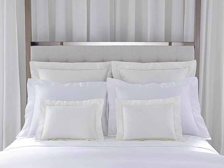 SFERRA Giza 45 Sateen Duvet Cover image