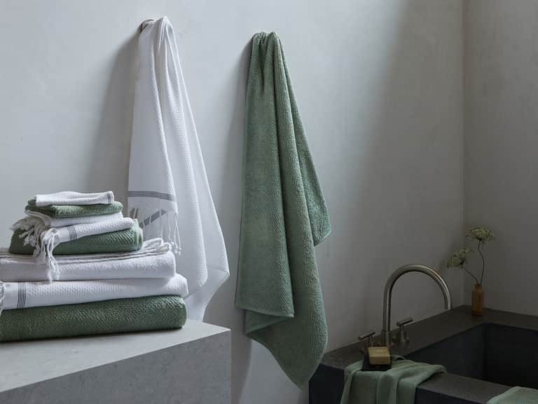 Air Weight&reg; Organic Towels image