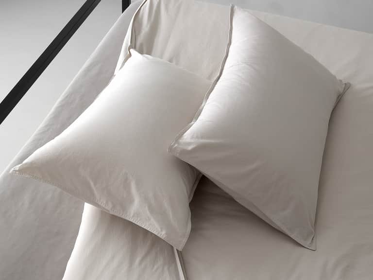 Tale Pillow Cases Set image