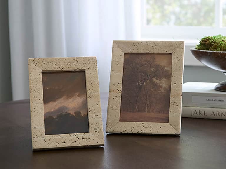 Travertino Frame image