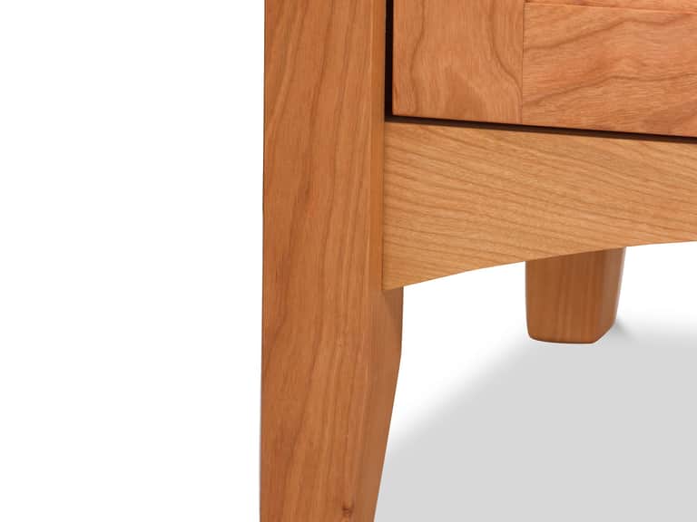 American Shaker 3-Drawer Nightstand image