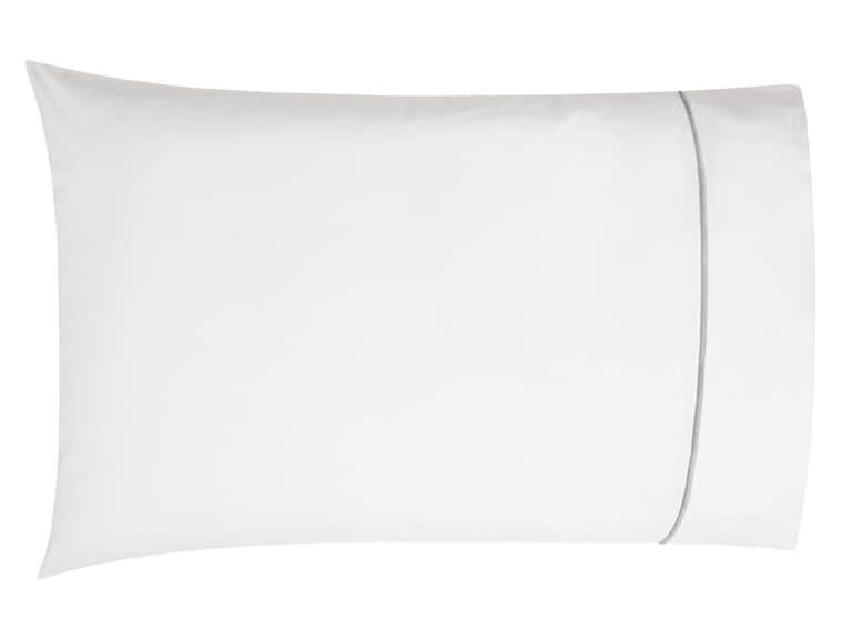 Bovi Classic Hotel Pillowcases and Shams image