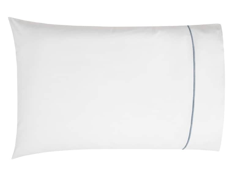 Bovi Classic Hotel Pillowcases and Shams image