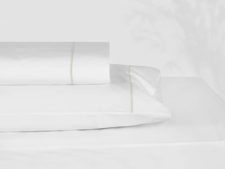 Bovi Classic Hotel Sheet Sets image