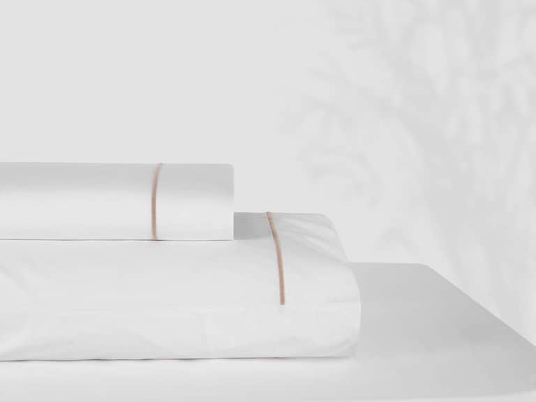Bovi Classic Hotel Sheet Sets image