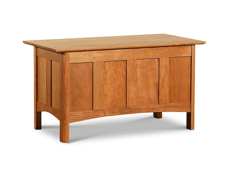 Heartwood Shaker Blanket Chest image