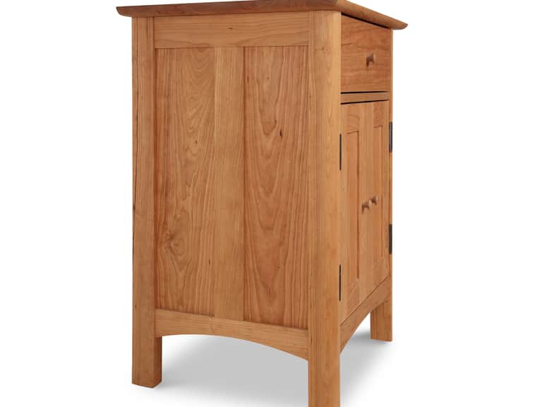 Heartwood Shaker Short Storage Chest image
