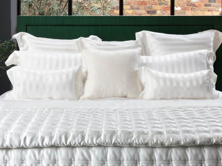 Windsor Silk Coverlet - Ivory image