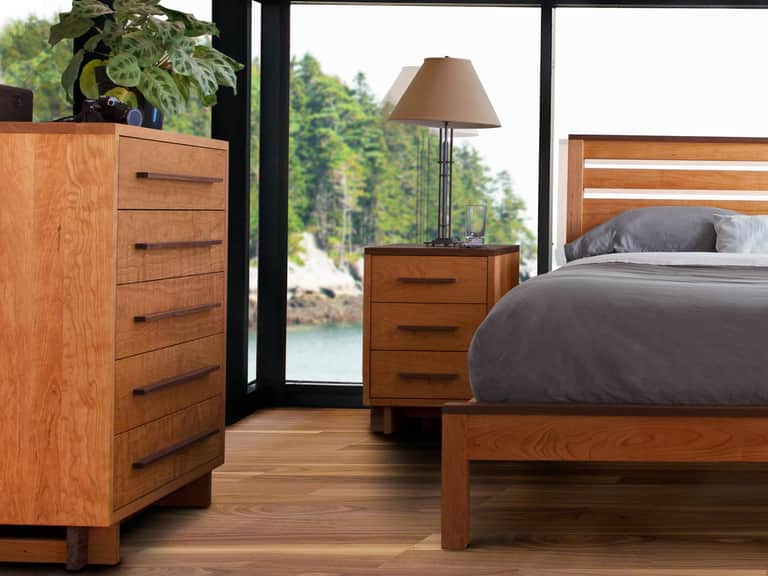 Modern American 5-Drawer Chest image