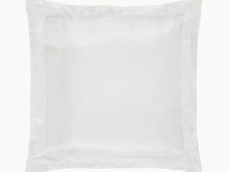 Eva White Silk Pillowcase image