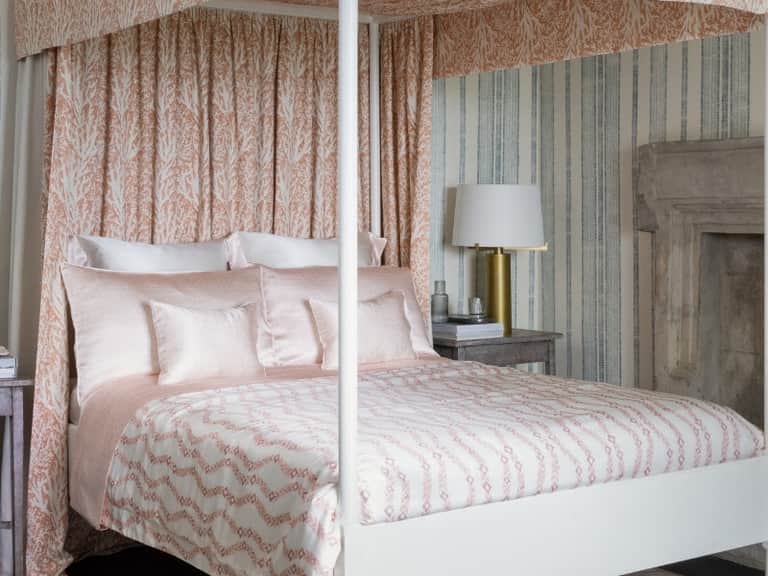 Rattan Pink Silk Flat Sheet image