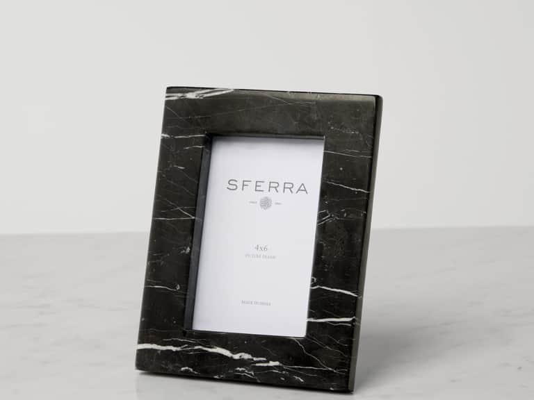 Marquina Frame image