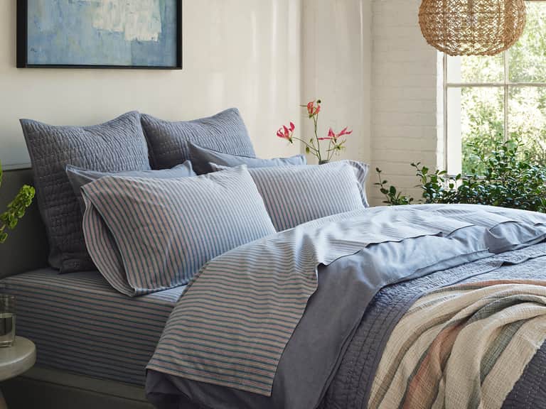 Organic Crinkled Percale&trade; Sheet Set image