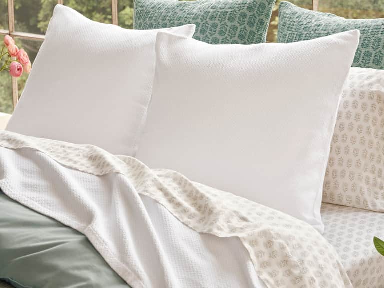 Classic Organic Blanket image