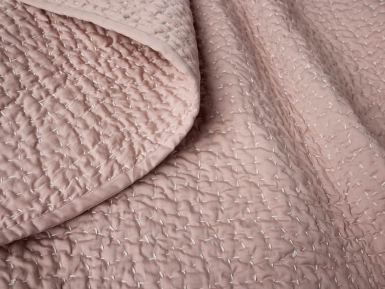 Pebbled Handstitched Organic Toddler Quilt image