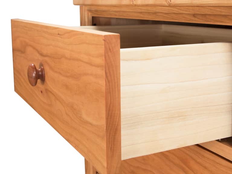 Vermont Shaker 7-Drawer Dresser image