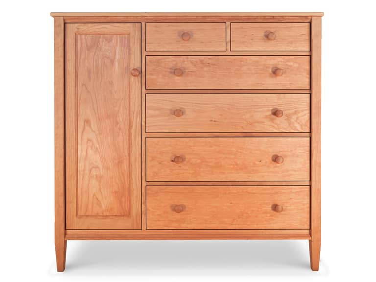 Vermont Shaker Gent's Chest image