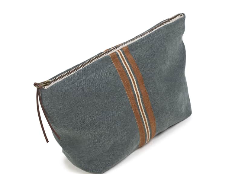 Atlas Cosmetic bag image