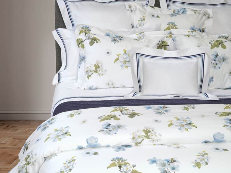 Ciliegio Duvet Cover image