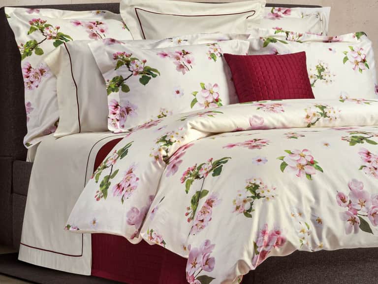 Ciliegio Duvet Cover image