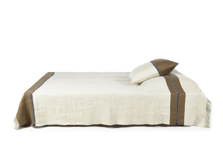 Etienne Coverlet image