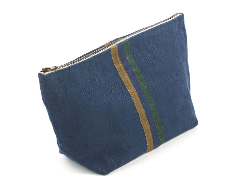 Max Cosmetic bag image