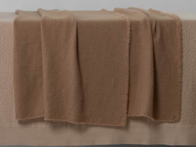 Paka Throw image