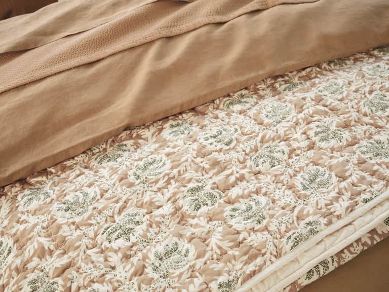 Robles Handstitched Organic Quilt image