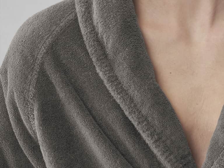 Crisp Bathrobe image