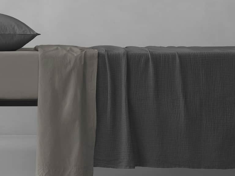 Free New Bedcover image