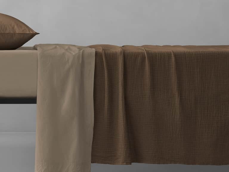 Free New Bedcover image