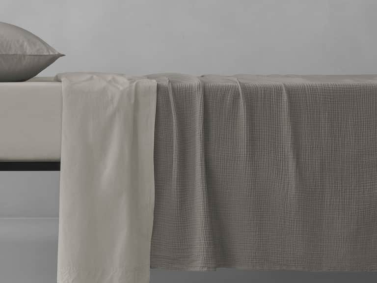 Free New Bedcover image