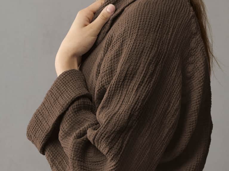 Lipe New Robe image