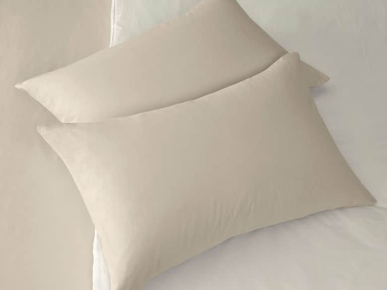 Miro Plain Pillow Cases Set image