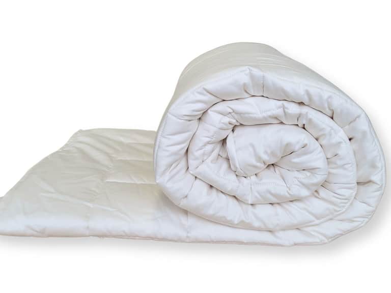 Organic Quilted Cotton Comforter image