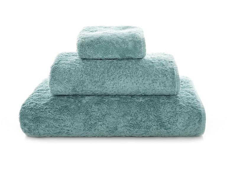 Graccioza Egoist Towels image