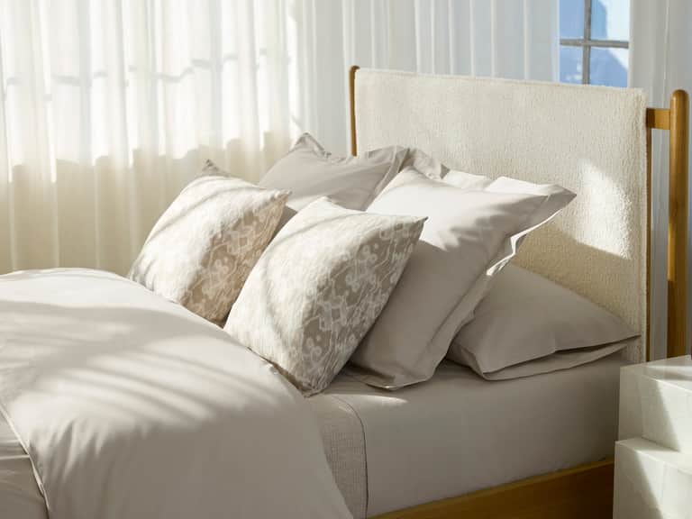 Refined Organic Percale Duvet Cover image