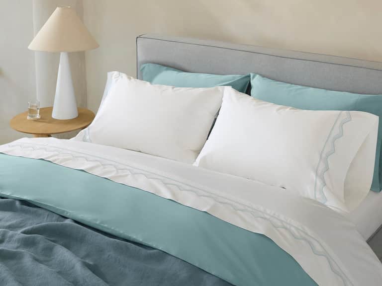 Refined Organic Percale Sheet Set image