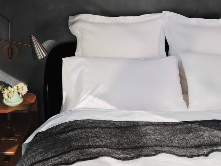 Organic Relaxed Linen Sheet Set image