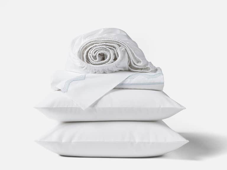Refined Organic Percale Sheet Set image