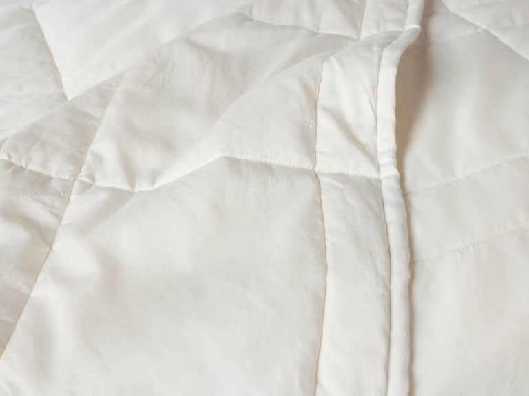 Washable Wool Filled Comforter image