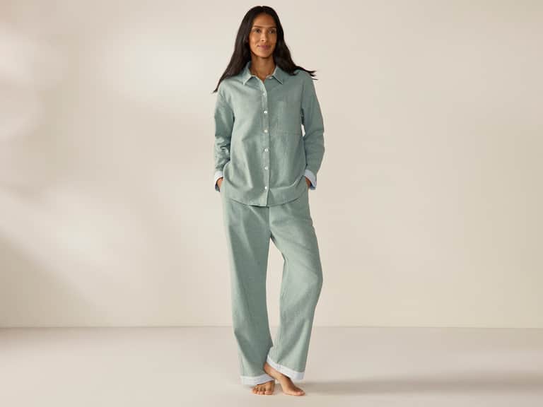 Women's Cloud Brushed Organic Flannel Pajama Set image