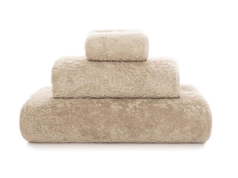 Graccioza Egoist Towels image