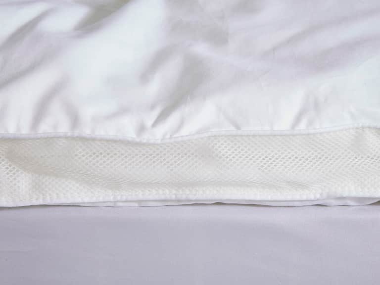 Mulberry Silk Blend Mattress Topper image
