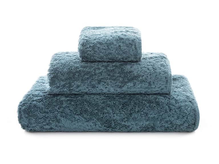 Graccioza Egoist Towels image