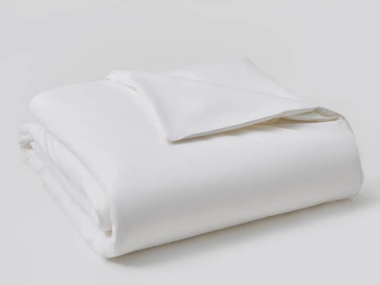 All Season Silk Filled Comforter with Cotton Shell image